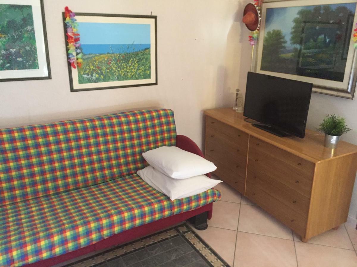 Andrew'S Apartment - Mulinia Residence Acireale Luaran gambar