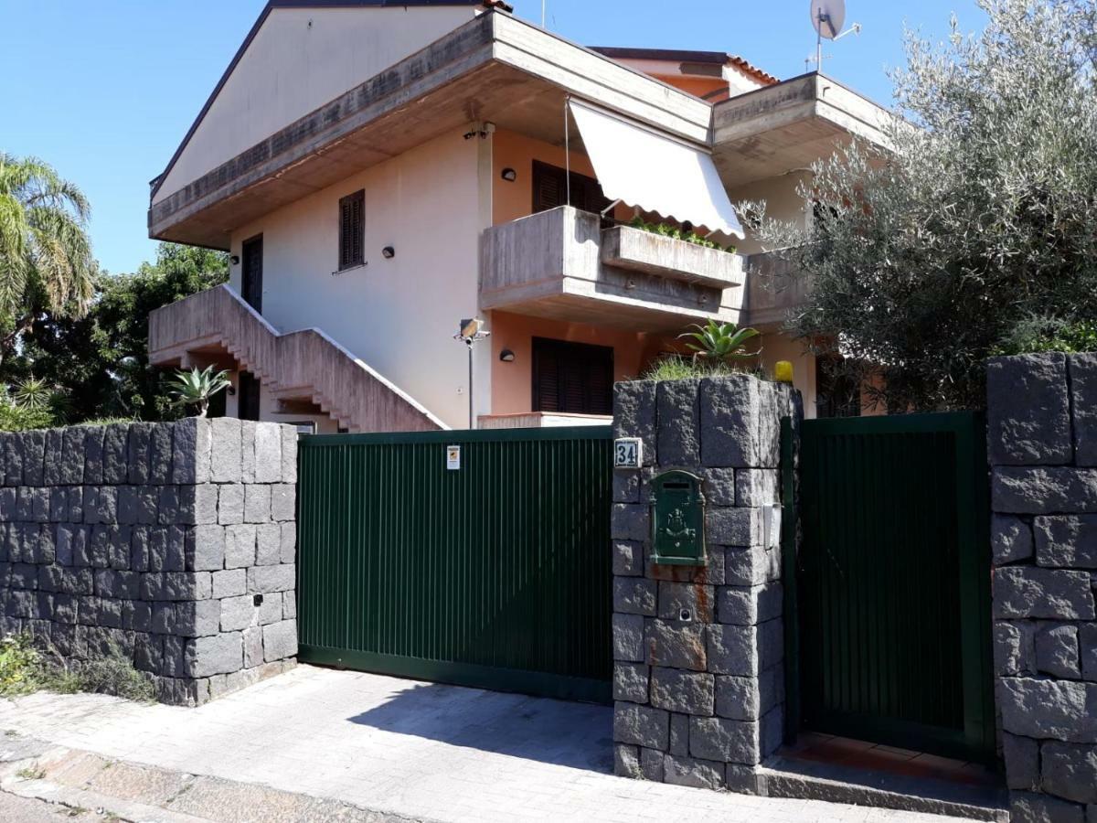 Andrew'S Apartment - Mulinia Residence Acireale Luaran gambar
